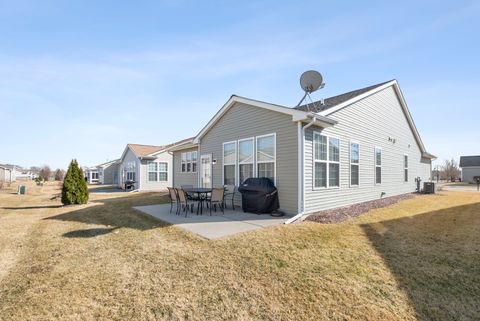 Tiny photo for 1702 Patriot Street, Shorewood, IL 60404 (MLS # 12574976)