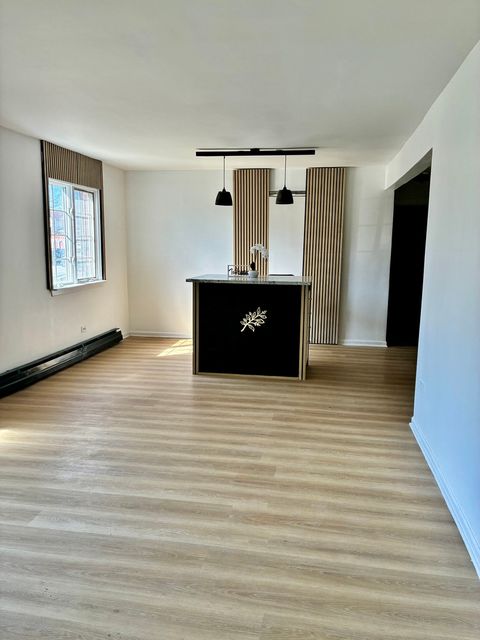 Tiny photo for 17963 Amherst Court #102, Country Club Hills, IL 60478 (MLS # 12592020)