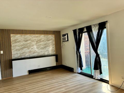 Tiny photo for 17963 Amherst Court #102, Country Club Hills, IL 60478 (MLS # 12592020)