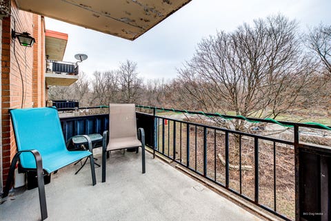 Tiny photo for 940 Holbrook Road #33B, Homewood, IL 60430 (MLS # 12591055)