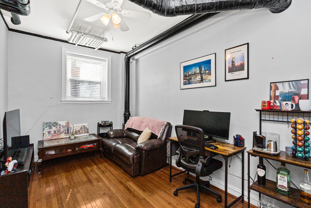 604 W Addison Avenue B4
