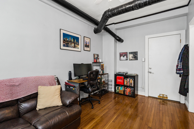 604 W Addison Avenue B4