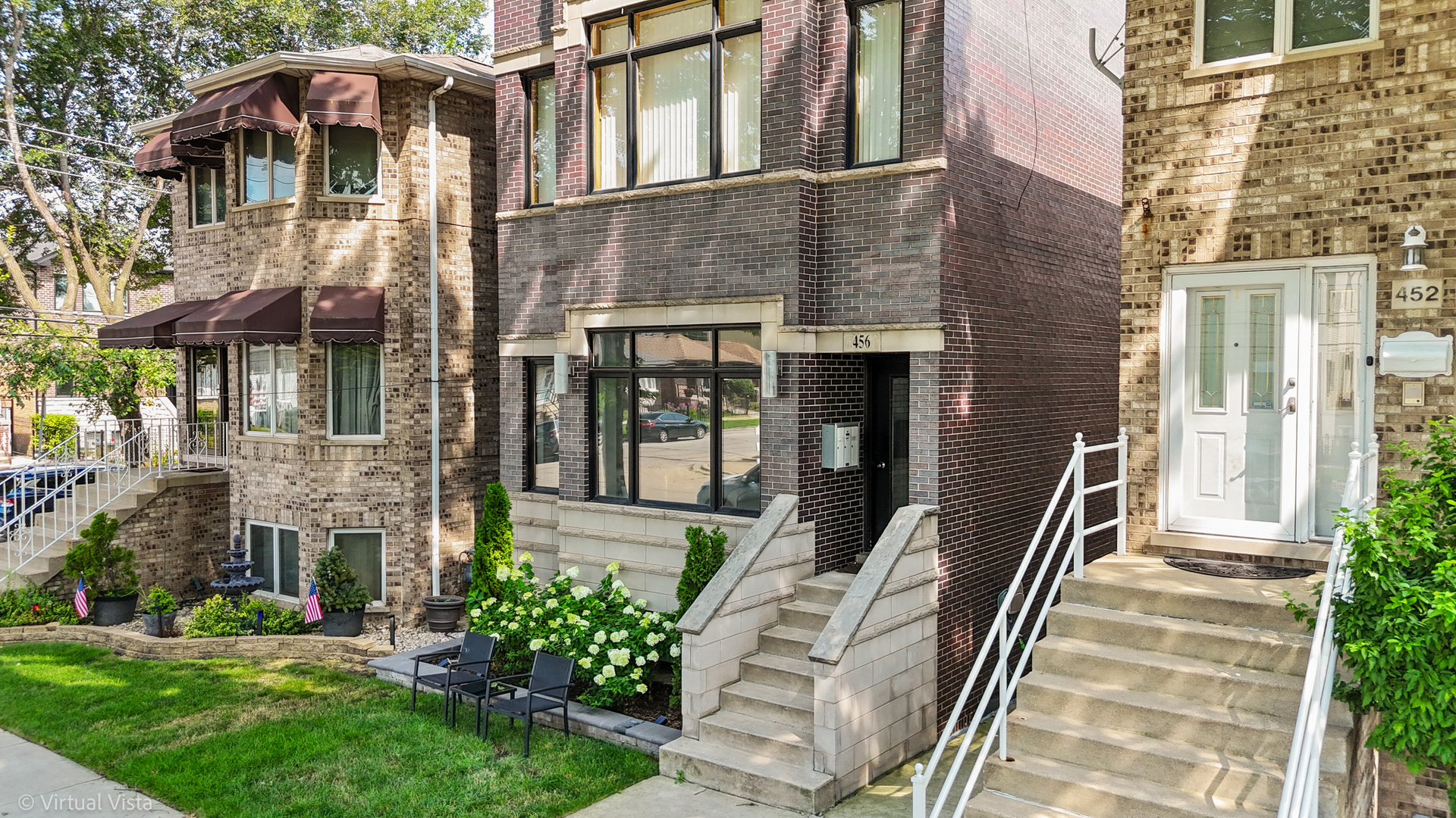 456 W 37th Place 2