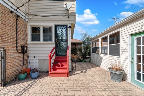 Tiny photo for 9055 S Luella Avenue, Chicago, IL 60617 (MLS # 12651737)