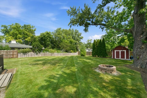 Tiny photo for 22W452 Sycamore Drive, Glen Ellyn, IL 60137 (MLS # 12717364)
