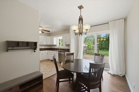 Tiny photo for 22W452 Sycamore Drive, Glen Ellyn, IL 60137 (MLS # 12717364)