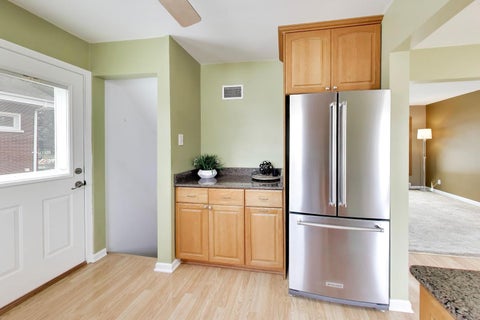 Tiny photo for 1493 Orchard Street, Des Plaines, IL 60018 (MLS # 12752667)