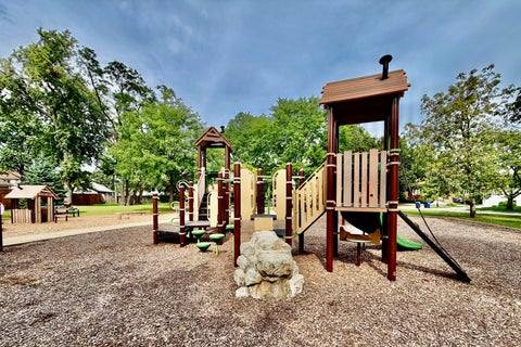Tiny photo for 1493 Orchard Street, Des Plaines, IL 60018 (MLS # 12752667)