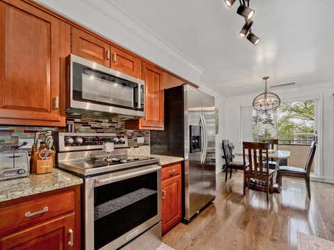 Tiny photo for 7201 N Lincoln Avenue #205, Lincolnwood, IL 60712 (MLS # 12662220)