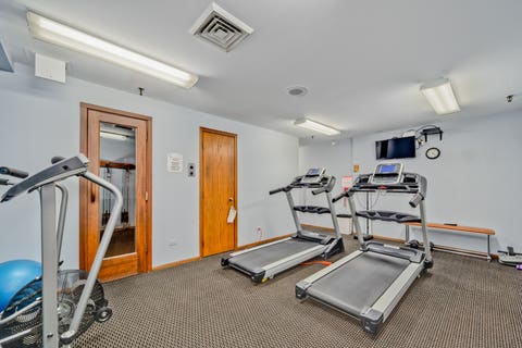Tiny photo for 7201 N Lincoln Avenue #205, Lincolnwood, IL 60712 (MLS # 12662220)