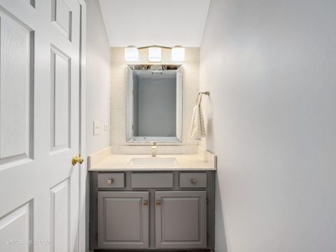 Tiny photo for 1106 E Wilson Avenue, Lombard, IL 60148 (MLS # 12606605)