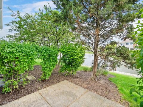 Tiny photo for 1106 E Wilson Avenue, Lombard, IL 60148 (MLS # 12606605)