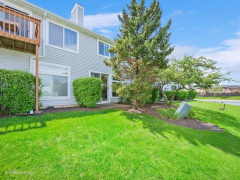 Tiny photo for 1106 E Wilson Avenue, Lombard, IL 60148 (MLS # 12606605)