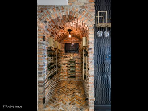 Tiny photo for 9280 Cascade Circle, Burr Ridge, IL 60527 (MLS # 12614001)