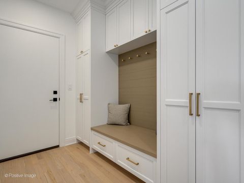 Tiny photo for 9280 Cascade Circle, Burr Ridge, IL 60527 (MLS # 12614001)