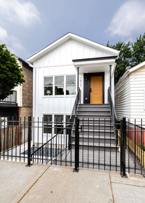 1830 S Peoria Street Chicago IL 60608