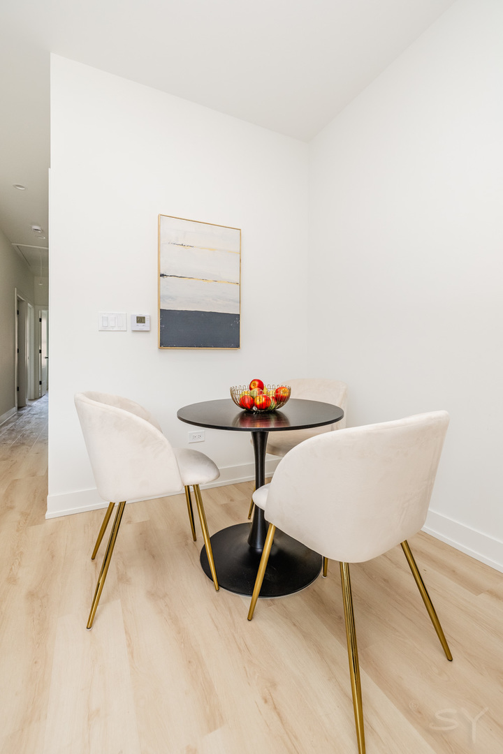 1830 S Peoria Street