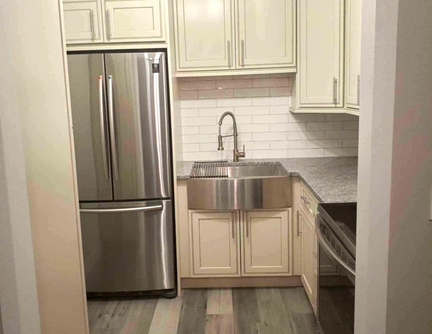 3550 N Lake Shore Drive 1011