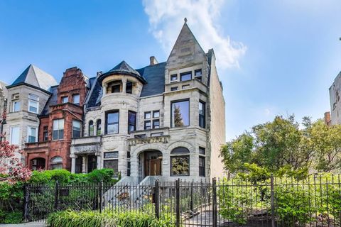 Tiny photo for 4553 S Ellis Avenue, Chicago, IL 60653 (MLS # 12351897)
