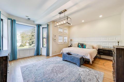 Tiny photo for 4553 S Ellis Avenue, Chicago, IL 60653 (MLS # 12351897)
