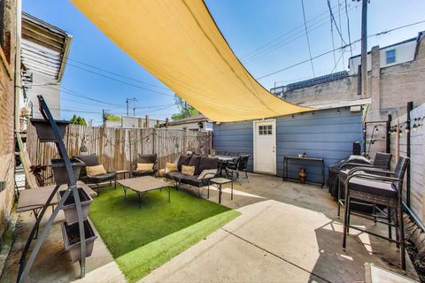 Tiny photo for 4553 S Ellis Avenue, Chicago, IL 60653 (MLS # 12351897)