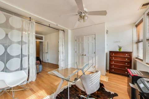 Tiny photo for 4553 S Ellis Avenue, Chicago, IL 60653 (MLS # 12351897)