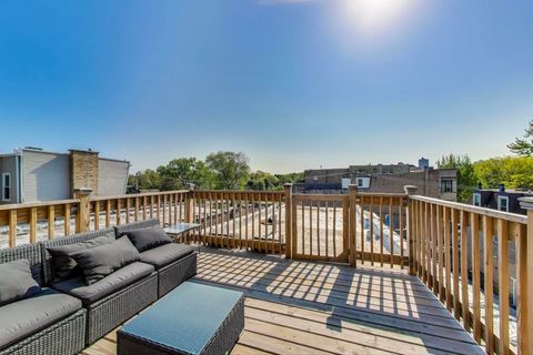 Tiny photo for 4553 S Ellis Avenue, Chicago, IL 60653 (MLS # 12351897)