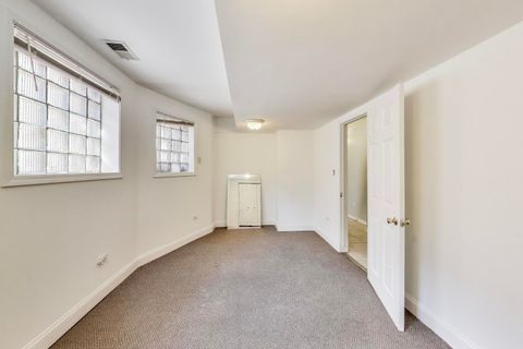 Tiny photo for 4553 S Ellis Avenue, Chicago, IL 60653 (MLS # 12351897)