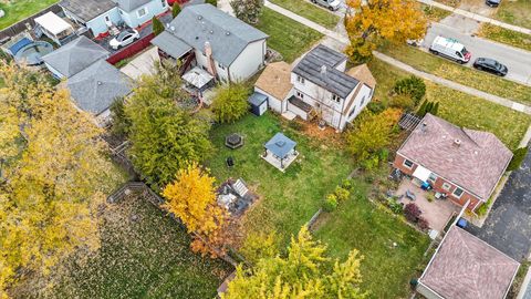 Tiny photo for 365 E Dickens Avenue, Northlake, IL 60164 (MLS # 12517423)