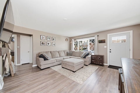 Tiny photo for 1523 N Rohde Avenue, Berkeley, IL 60163 (MLS # 12740918)