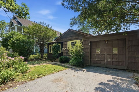 Tiny photo for 416 S Fairview Avenue, Elmhurst, IL 60126 (MLS # 12719493)