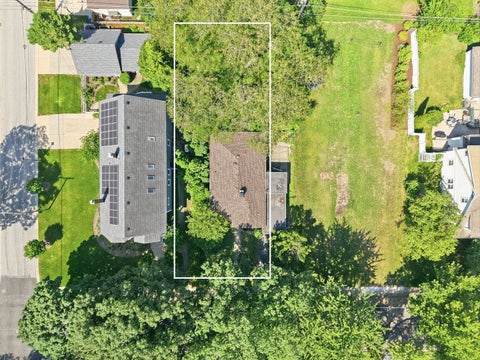 Tiny photo for 416 S Fairview Avenue, Elmhurst, IL 60126 (MLS # 12719493)