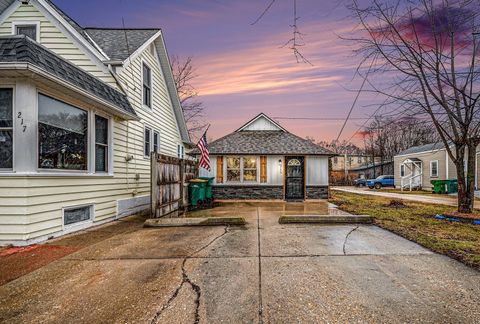 Photo of 215 W Main Street, Kirkland, IL 60146 (MLS # 12591107)