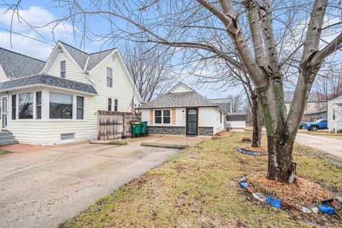 Tiny photo for 215 W Main Street, Kirkland, IL 60146 (MLS # 12591107)