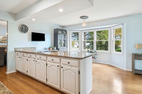 Tiny photo for 5530 Oak Grove Circle, Long Grove, IL 60047 (MLS # 12512443)