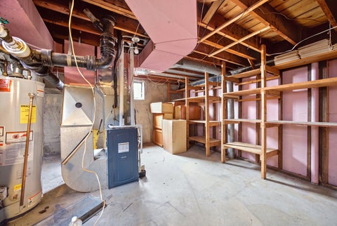 Tiny photo for 33 Cranbrook Drive, Des Plaines, IL 60016 (MLS # 12752978)