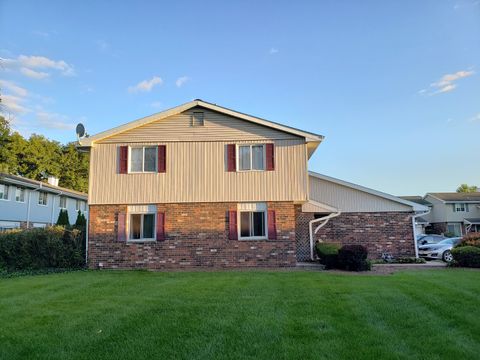 Tiny photo for 1643 Castbourne Court, Wheaton, IL 60189 (MLS # 12503790)