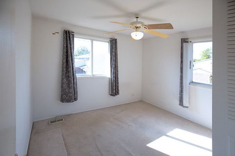 Tiny photo for 1643 Castbourne Court, Wheaton, IL 60189 (MLS # 12503790)
