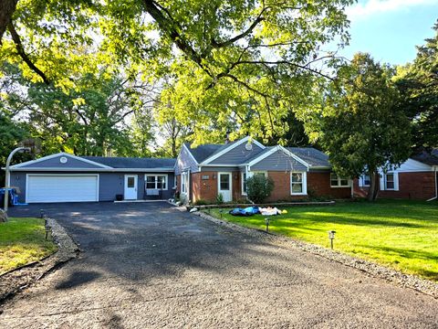 Photo of 3898 Montgomery Drive, Crete, IL 60417 (MLS # 12473349)