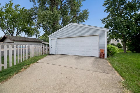Tiny photo for 1011 Florence Street, Lemont, IL 60439 (MLS # 12751442)