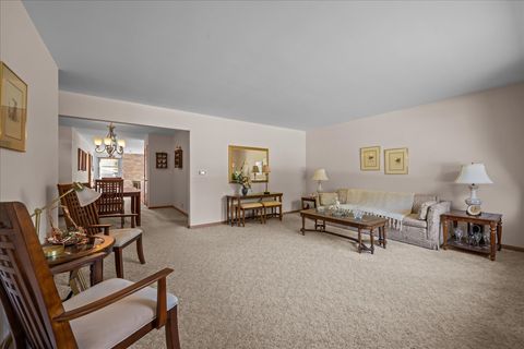 Tiny photo for 328 W State Street, North Aurora, IL 60542 (MLS # 12483405)