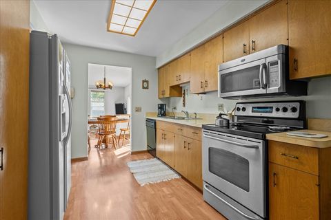 Tiny photo for 328 W State Street, North Aurora, IL 60542 (MLS # 12483405)