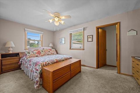 Tiny photo for 328 W State Street, North Aurora, IL 60542 (MLS # 12483405)