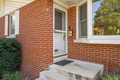 Tiny photo for 328 W State Street, North Aurora, IL 60542 (MLS # 12483405)