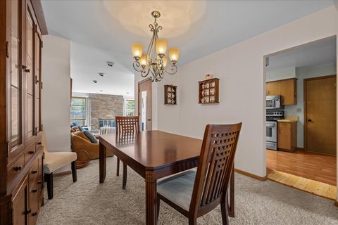 Tiny photo for 328 W State Street, North Aurora, IL 60542 (MLS # 12483405)