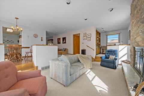 Tiny photo for 328 W State Street, North Aurora, IL 60542 (MLS # 12483405)