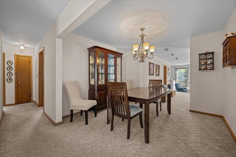 Tiny photo for 328 W State Street, North Aurora, IL 60542 (MLS # 12483405)
