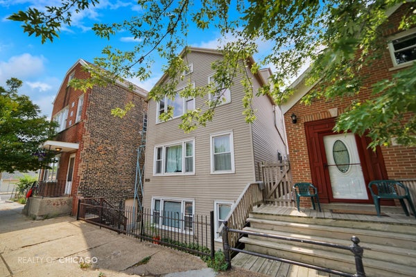 1905 W 19TH ST # 1, CHICAGO, IL 60608 - Image 1f29bf4961e1cb7e5ee105db062cd560/3853728768