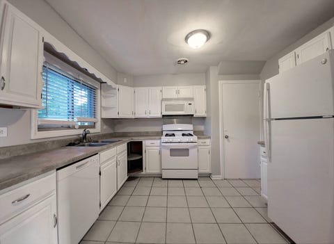Tiny photo for 18509 Stedhall Road, Homewood, IL 60430 (MLS # 12676509)