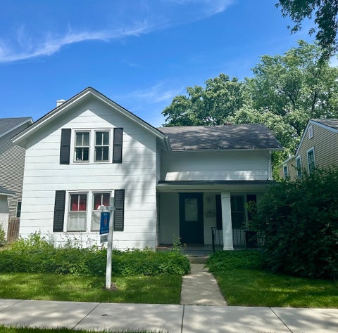 Photo of 532 S Main Street, Naperville, IL 60540 (MLS # 12689317)